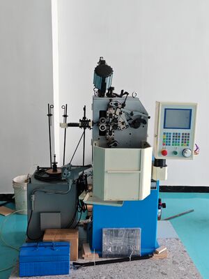 Fonctionnel multi d'opération de machine automatique facile de ressort avec le panneau de commande de 5,7 pouces