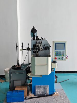Fonctionnel multi d'opération de machine automatique facile de ressort avec le panneau de commande de 5,7 pouces