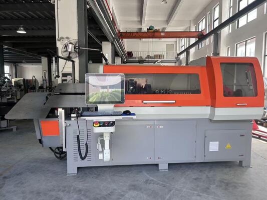 Machine de formage de ressorts CNC rotative polyvalente pour ressorts de compression en forme de tour
