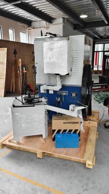 Machine à ressorts de compression à 3 axes équipée de pilotes entièrement numériques