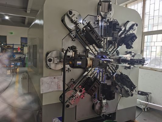 Ressort de commande numérique par ordinateur d'axes de Camless 14 faisant la machine de lovage avec l'ancien rotatoire de fil