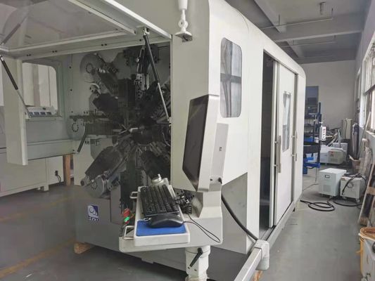 Ressort de commande numérique par ordinateur d'axes de Camless 14 faisant la machine de lovage avec l'ancien rotatoire de fil