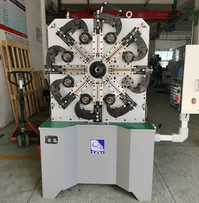 Ressort de commande numérique par ordinateur 5.5KW formant la main facultative de machine et les systèmes 200KG Decoiler