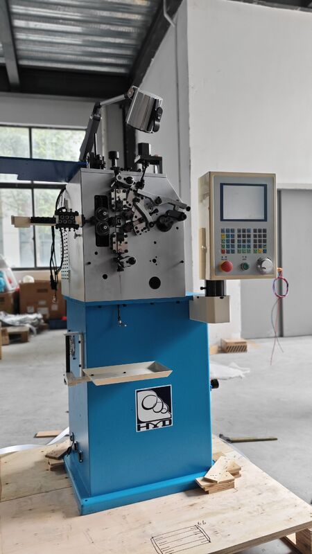 Machine à enroulement de ressort à six axes Dimètre de fil 0,5-2,0 mm Équipement de bobine de ressort